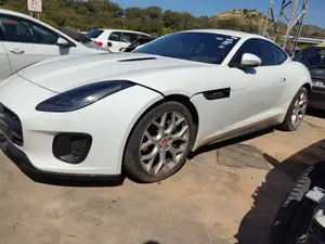 JAGUAR F-TYPE COUPÉ foto 9