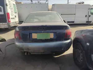 AUDI A4 BERLINA (B5) foto 8