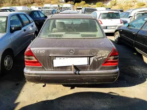 MERCEDES-BENZ CLASE C (BM 202) BERLINA foto 6
