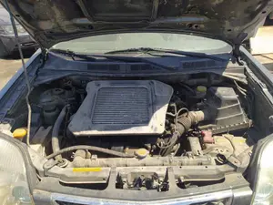 NISSAN X-TRAIL (T30) foto 3