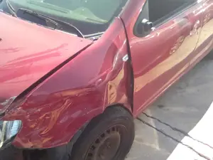 DACIA SANDERO foto 14