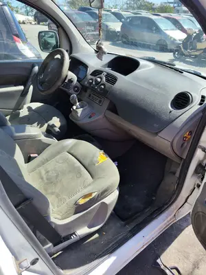 RENAULT KANGOO II (F/KW0) foto 7