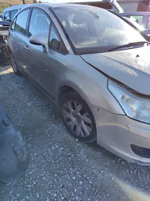 CITROEN C4 BERLINA foto 2