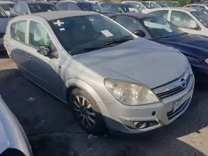 OPEL ASTRA H BERLINA foto 10