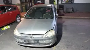 OPEL CORSA C foto 1