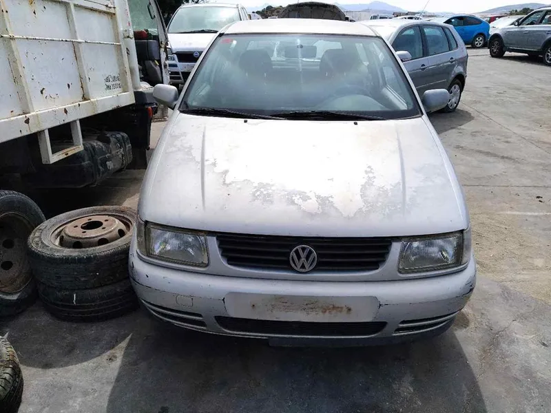 VOLKSWAGEN POLO III (6N1)