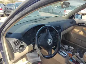 VOLKSWAGEN GOLF IV BERLINA (1J1)(10.1997) foto 5