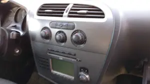 SEAT LEON (1P1) foto 18