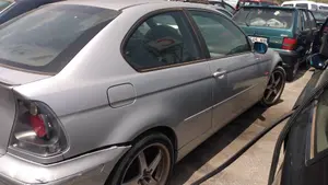 BMW SERIE 3 COMPACTO (E46) foto 27