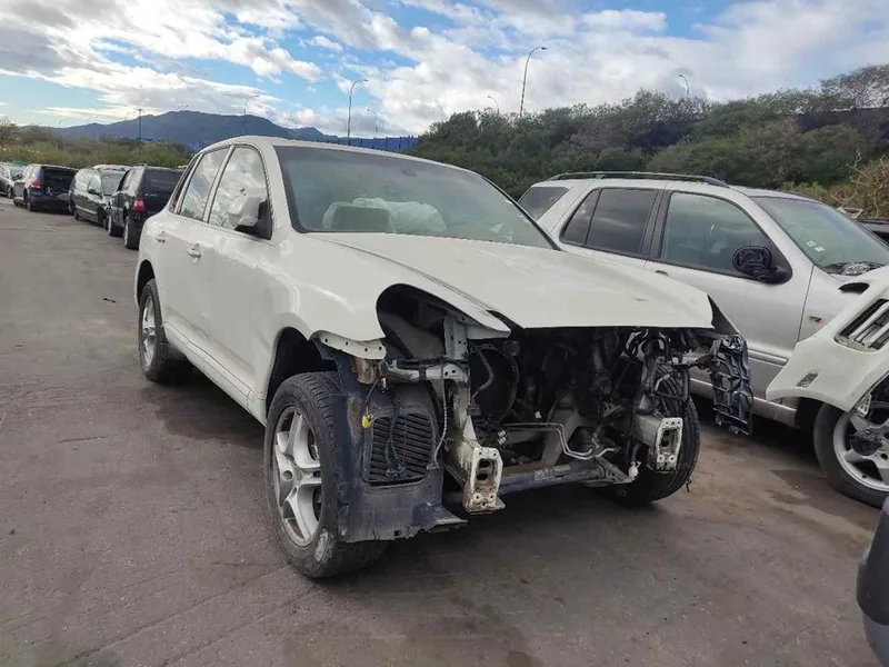 PORSCHE CAYENNE (TIPO 92A)