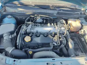 OPEL ASTRA H GTC foto 4
