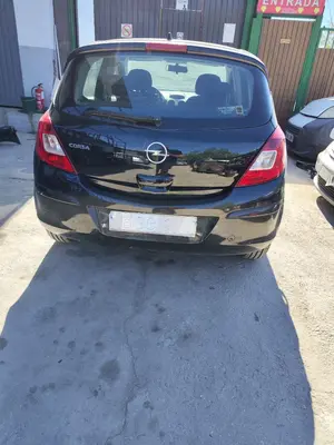 OPEL CORSA D foto 5