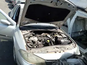 RENAULT LAGUNA II (BG0) foto 1