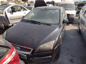 FORD FOCUS BERLINA (CAP) foto 1