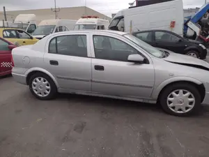 OPEL ASTRA G BERLINA foto 3