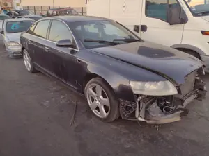 AUDI A6 BERLINA (4F2) foto 6