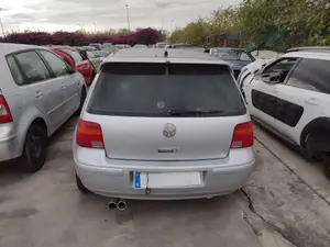 VOLKSWAGEN GOLF IV BERLINA (1J1)(10.1997) foto 4