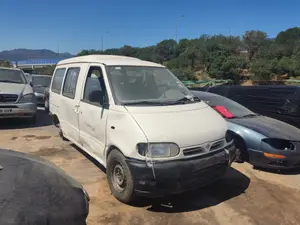 NISSAN SERENA (C23M) foto 4