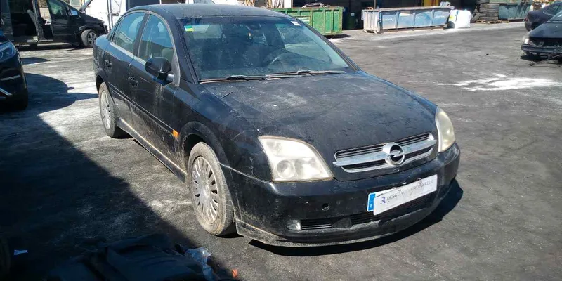 OPEL VECTRA C BERLINA