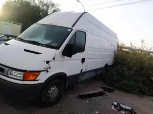 IVECO DAILY CAMIÓN/VOLQUETE foto 3