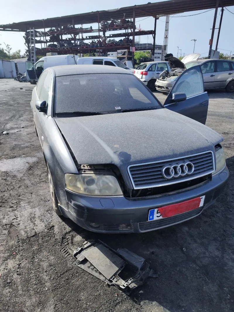 AUDI A6 BERLINA (4B2)
