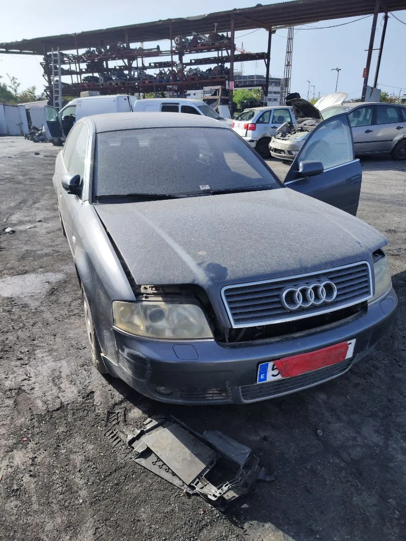 AUDI A6 BERLINA (4B2)
