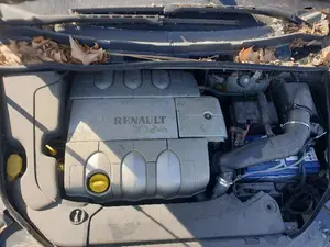 RENAULT VEL SATIS (BJ0) foto 2