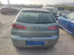 SEAT IBIZA (6L1) foto 8