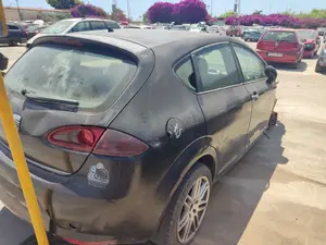 SEAT LEON (1P1) foto 4