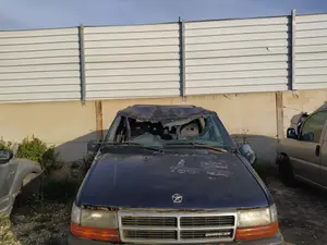 CHRYSLER VOYAGER GS foto 1