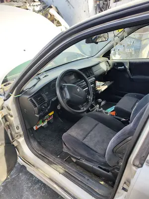 OPEL VECTRA B BERLINA foto 8