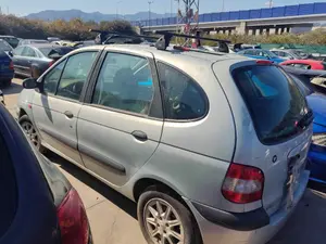 RENAULT SCENIC I (JA...) foto 3