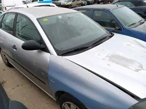 SEAT IBIZA (6L1) foto 7