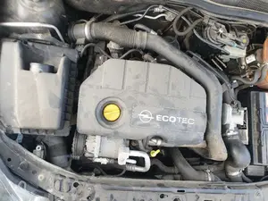 OPEL ASTRA H BERLINA foto 6