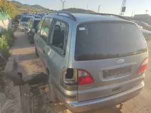 FORD GALAXY (VY) foto 4