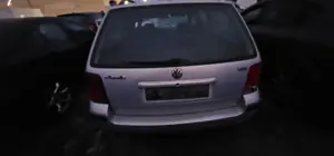 VOLKSWAGEN PASSAT VARIANT (3B5) foto 4