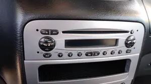 ALFA ROMEO 147 (190) foto 36
