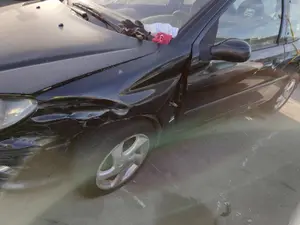 PEUGEOT 206 foto 4