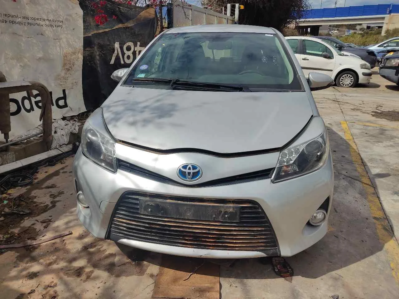 TOYOTA YARIS (P13)