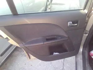 FORD MONDEO BERLINA (GE) foto 12