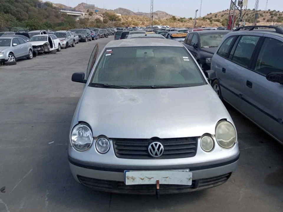VOLKSWAGEN POLO IV (9N1)