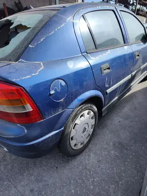 OPEL ASTRA G BERLINA foto 3
