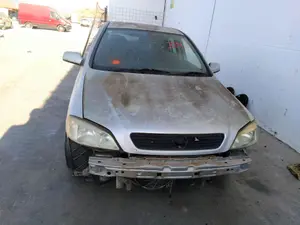 OPEL ASTRA G BERLINA foto 1
