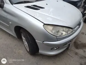 PEUGEOT 206 foto 3