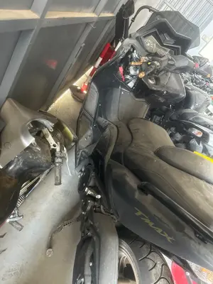 YAMAHA TMAX 530 foto 2