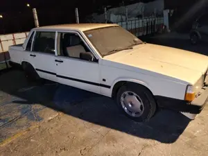 VOLVO SERIE 740 BERLINA/FAMILIAR foto 6