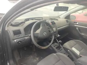 VOLKSWAGEN GOLF V (1K1)(10.2003) foto 6