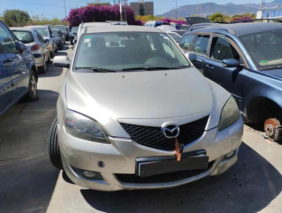 MAZDA 3 BERLINA (BK)
