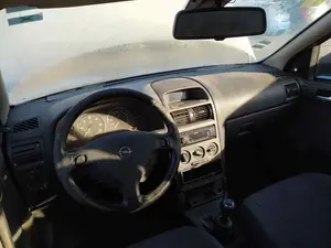 OPEL ASTRA G BERLINA foto 6