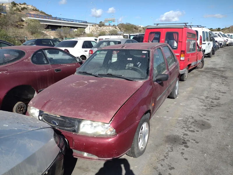 FORD FIESTA BERLINA (DX)